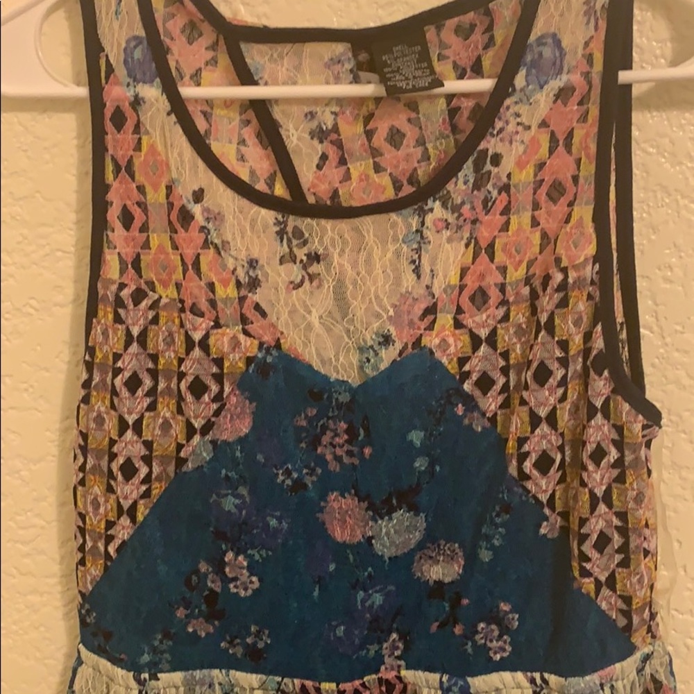 Mini pattern dress - Picture 2 of 4
